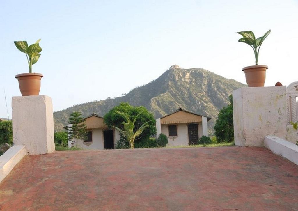 Pushkar Risala Resort Esterno foto